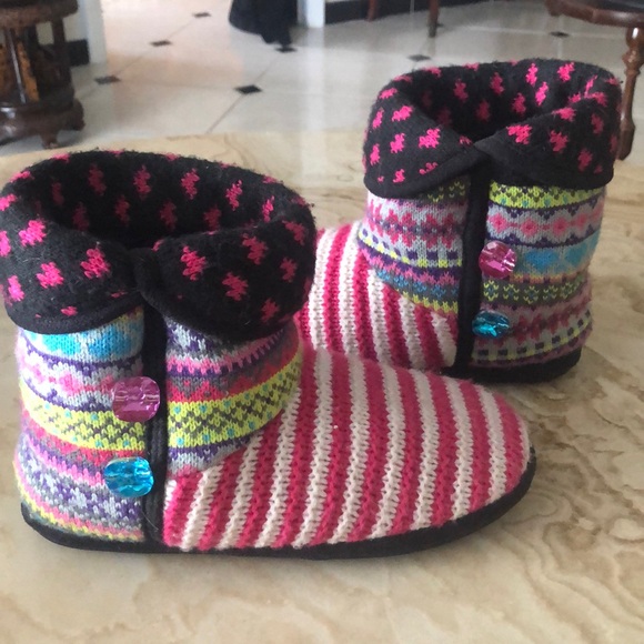 STEVE MADDEN BOOTIE SLIPPERS • Sz M - Picture 12 of 12